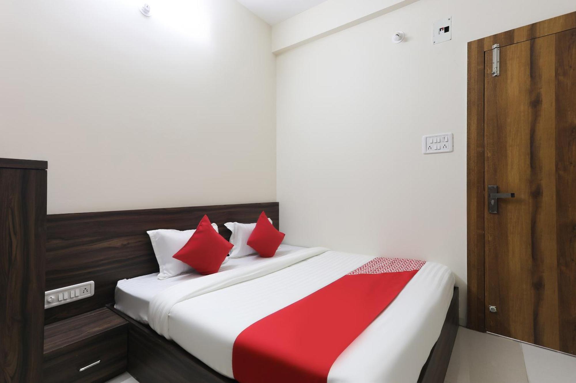 Hotel O La Flora Indore Luaran gambar